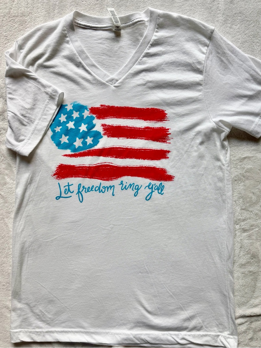 Patriotic Brushstroke Flag V-Neck Tee - White, Red & Blue